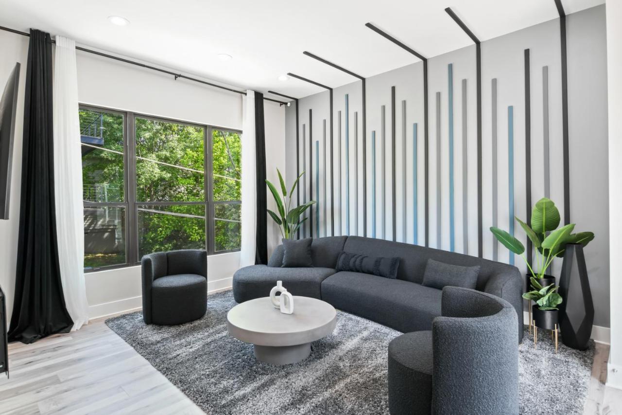 The Red Door - Ultra Modern Atlanta Home - Designedbydom Kültér fotó